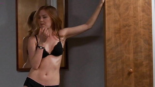 Famosos desnudos » Isla Fisher sexy - Wedding Daze (2006)