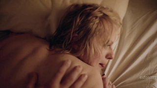 Célébrités nues » Elisabeth Moss nue - The Square (2017)