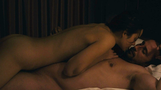 Célébrités nues » Marion Cotillard nue - De rouille et d'os (2012)