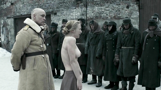 Célébrités nues » Vera Farmiga nue, Natali Press nue - In Tranzit (2006)