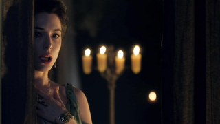 Çıplak ünlüler » Lucy Lawless çıplak - Spartacus: Gods of the Arena s01e01 (2011)