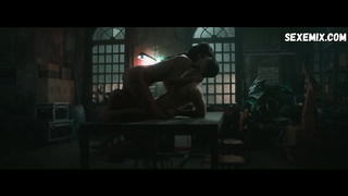 Begoña Vargas sexy, butt scene in Centauro (2022)