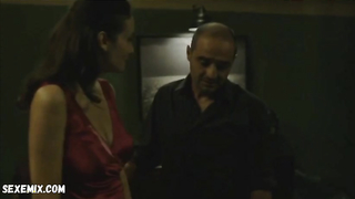 sexy, scène dans Mafiosa, le clan s04e03 (2012)