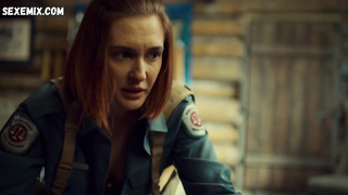 Il seno di Katherine Barrell, scena in Wynonna Earp s03e10 (2018)