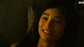 Diane Guerrero, Kayla Ibarra seksi, Doom Patrol s02e09'daki sahne (2020)