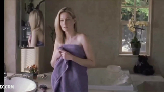 A sedutora Camille Sullivan, cena de Normal (2007)