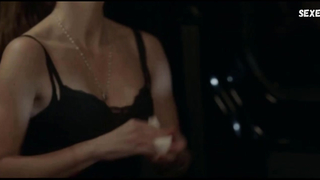 Patricia Vico underwear, scene in Parot s01e05 (2021)