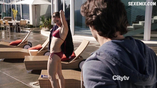 Roter Bikini von Margarita Levieva, Szene in Revenge s01e08 (2011)