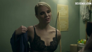 Emily Tarver, Laura Prepon striptiz dansı yapıyor, Orange Is the New Black sahnesi s07e02-10 (2019)