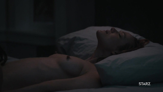 Anna Friel, Louisa Krause lezbiyen, The Girlfriend Experience s02e07 (2017) sahnesi