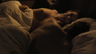 Riley Keough, escena sexy en The Girlfriend Experience s01e06 (2016)