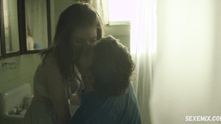 Scena della biancheria intima di Rose Leslie in Honeymoon (2014)