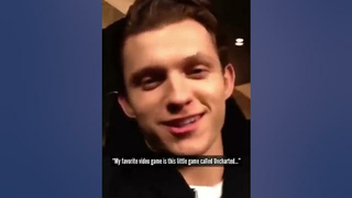 TOM HOLLAND HER ZAMAN GELECEĞİNİ TAHMİN EDİYOR!! #Shorts