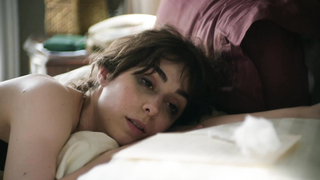 Cristin Milioti seksi - Sen Olmalıydın (2015)