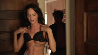 Ruby Modine - Shameless s07e06 (2016)