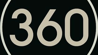 360 度のテレザ スルボワのヌード シーン (2011)