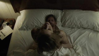 Kim Dickens nackte Cowgirl-Sexszene in House of Cards s03e09-10 (2015)