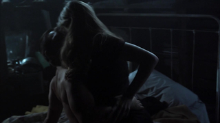 Lili Simmons nuda, scena di sesso - Banshee s01e02 (2013)