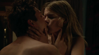 Emma Greenwell nuda, scopata - Shameless s05e03 (2015)