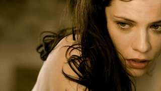 Jessica De Gouw misyoner pozisyonunda seksten hoşlanıyor - These Final Hours (2013)