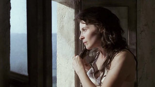 Juliette Binoche çıplak - The English Patient (1996)