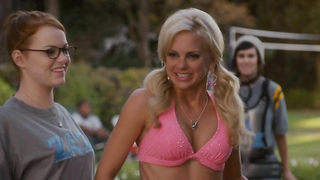 Anna Faris nua, vídeo nu de The House Bunny (2008)