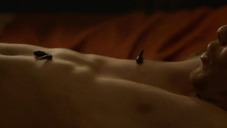 Carice van Houten desnuda, escena de sexo de Juego de Tronos s03e08 (2013)