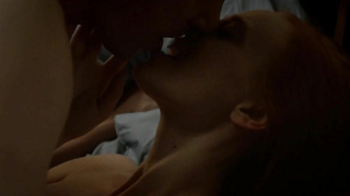 Deborah Ann Woll nue, scène de sexe de True Blood s07e09 (2014)