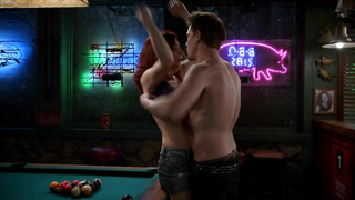 Carrie Preston nackt, Anna Paquin nackt, Sexszene aus True Blood s07e07 (2014)