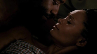 Thandie Newton nuda, scena di sesso da Half of a Yellow Sun (2013)