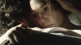 Elizabeth Olsen desnuda, escena de sexo de In Secret (2013)