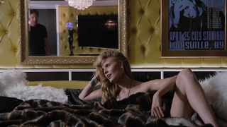 Maggie Grace nackt, Sexszene aus Californication s06e06 (2013)