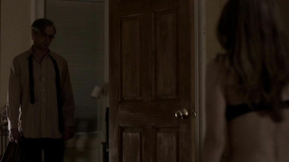 Keri Russell nua, cena de sexo de The Americans s02e06 (2014)