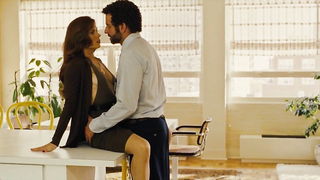 Amy Adams, American Hustle (2013) filminden çıplak seks sahnesi