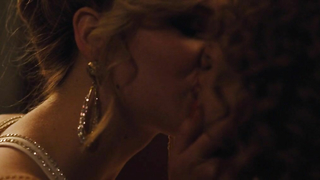 Nude video with Jennifer Lawrence - American Hustle (2013)