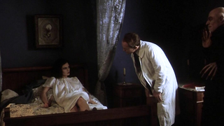 Nude video with Catherine McCormack - Shadow of the Vampire (2000)