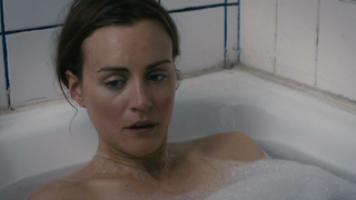 Taylor Schilling - Kal (2013)