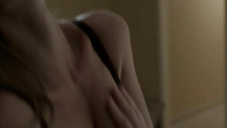 Nude video with Keri Russell and Annet Mahendru and Elizabeth Masucci - The Americans s01 (2013)