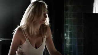 Candice Accola çıplak, The Vampire Diaries s05e11-12 (2014)'den seks sahnesi