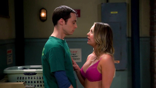 Kaley Cuoco - Büyük Patlama Teorisi s07e11 (2013)