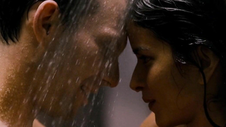 Patricia Velasquez nua, cena de sexo de Mindhunters (2004)