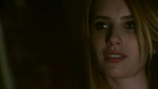 Emma Roberts çıplak, American Horror Story'den seks sahnesi s03e01 02 (2013)