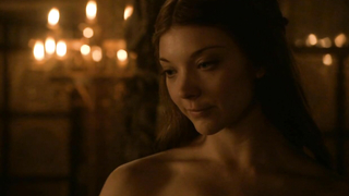 Game of Thrones s02e03 (2012)'den Natalie Dormer erotik sahnesi