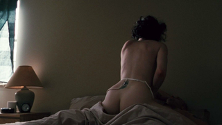 Jena Malone et Lisa Joyce nues, scène de sexe de The Messenger (2009)