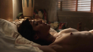 Nude video with Lizzy Caplan scene from Masters of Sex s01e01 (2013)