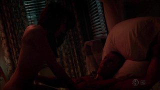 Aimee Garcia nuda, scena di sesso da Dexter s08e01 (2013)