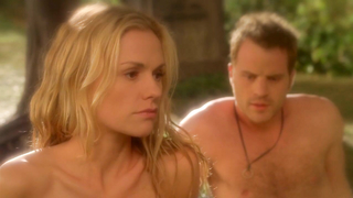 True Blood s06e07 (2013) filminden Anna Paquin erotik sahnesi