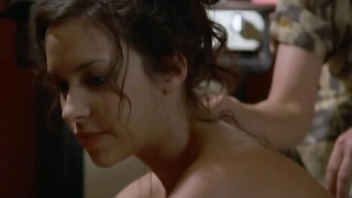 Lacey Chabert çıplak, The Scoundrel's Wife (2002) filminden seks sahnesi