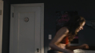 Amanda Crew desnuda, escena de sexo de Crazy Kind of Love (2013)