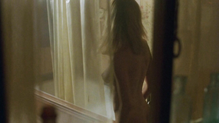 Rosanna Arquette nua, cena de sexo de Nowhere to Run (1993)